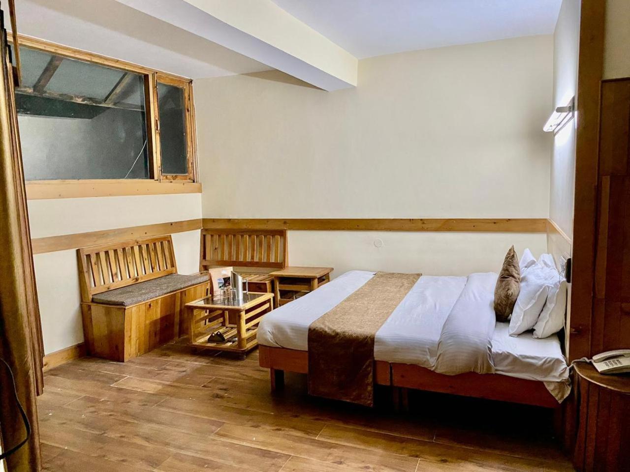 The Vashisht, Manali - A Four Star Luxury Hotel Esterno foto
