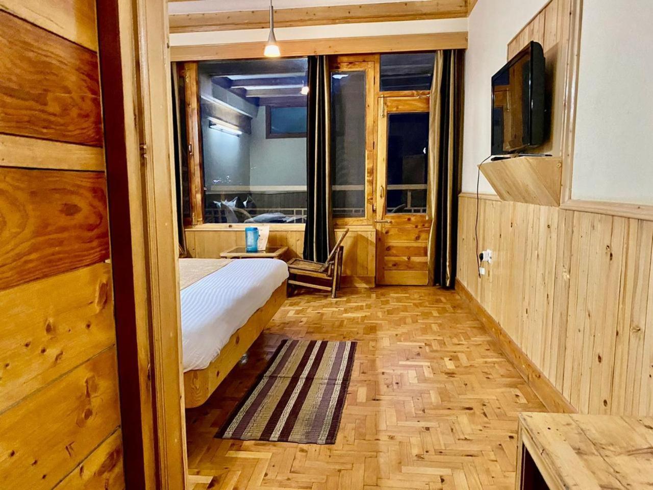 The Vashisht, Manali - A Four Star Luxury Hotel Esterno foto