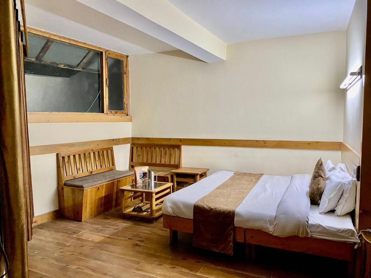 The Vashisht, Manali - A Four Star Luxury Hotel Esterno foto
